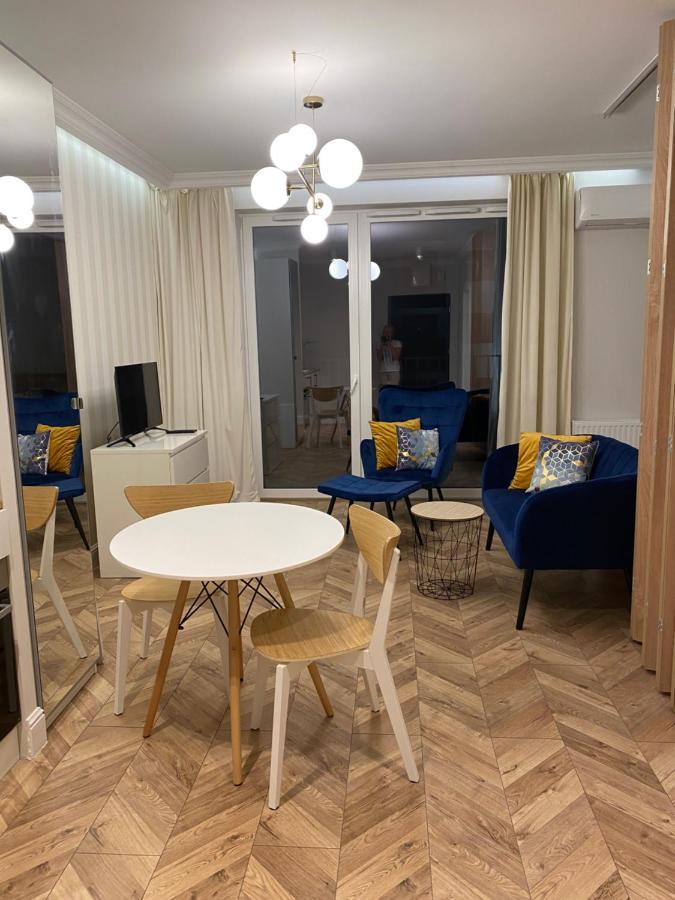 Апартаменты Przyjazny Apartament Лодзь Экстерьер фото